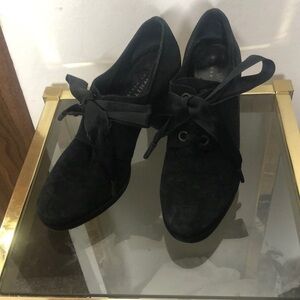 Ron white all day heels black suede size 8